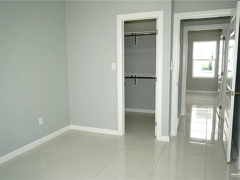 2113 E San Andrea St #4 — Photo 9