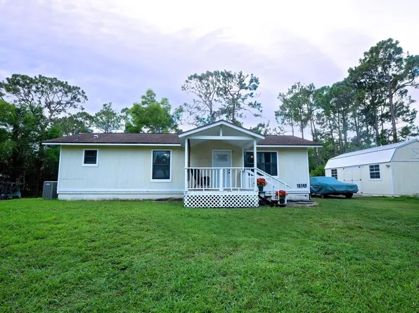 16140 E Preakness Dr, Loxahatchee, FL 33470