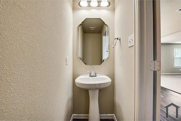 1408 Glen Garden Dr — Photo 13