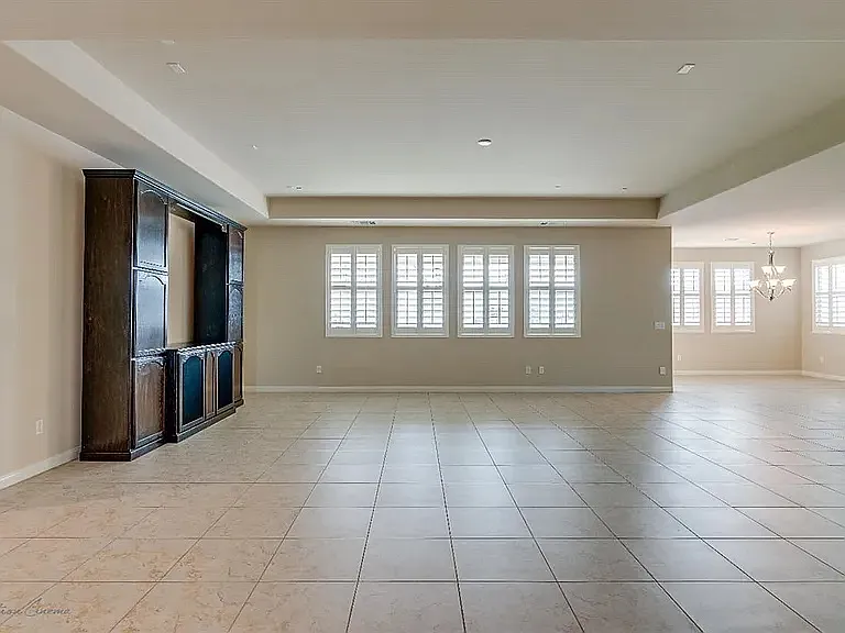 12213 Lincolnshire Dr — Photo 5