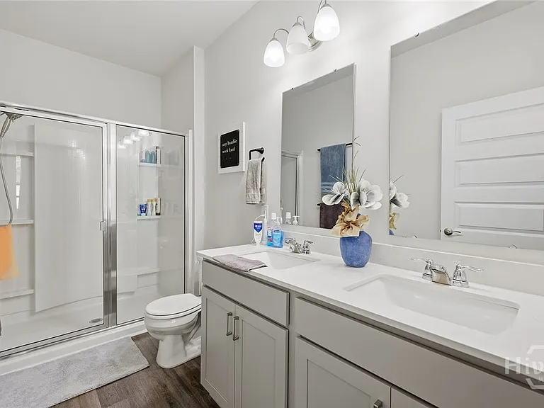 152 Holloway Hl — Photo 18