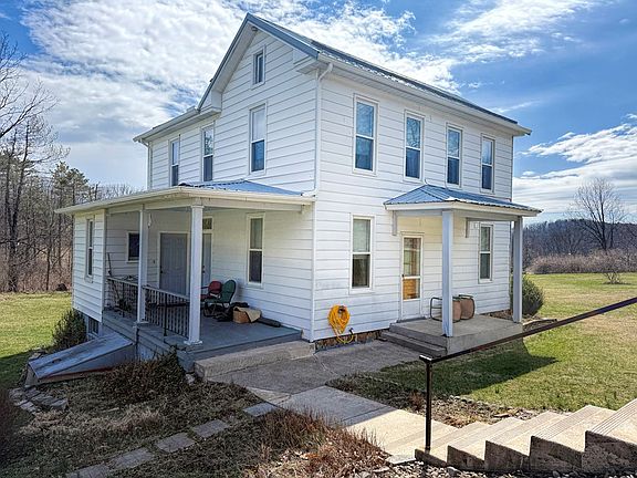 3rd image of 13109 Redstone Ridge Rd