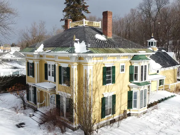 167 Main Street, Derby, VT 05830