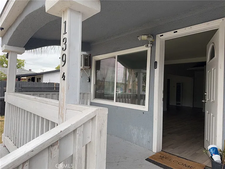 139 N Palm Ave #1 — Photo 2