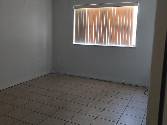 5th image of 7160 NW 179th St APT 202