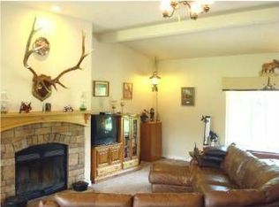 31185 SE Walnut Ave, Eagle Creek, OR 97022