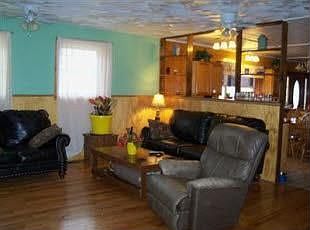 2nd image of 3000 Sheri Ln