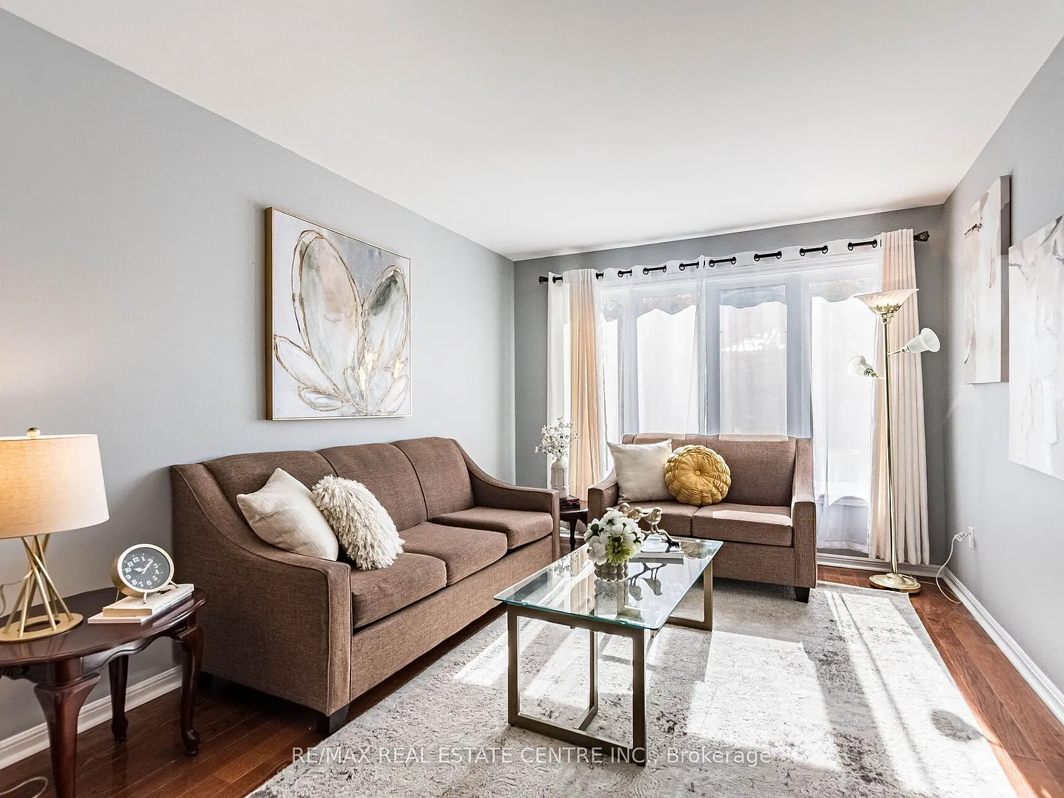 4 bed, $4,100 — Photo 3