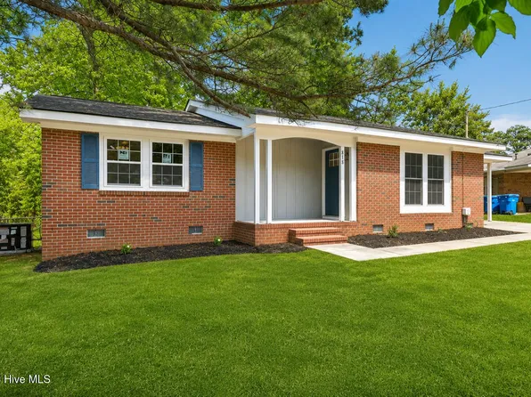 818 Rock Spring Road, Fayetteville, NC 28314