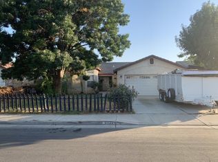8407 Rollingbay Dr, Bakersfield, CA 93312