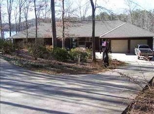 175 Brookside Cir, Pickens, SC 29671