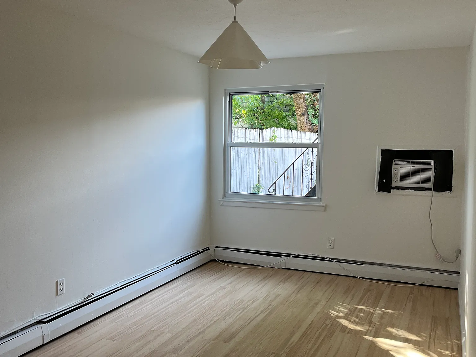 2 bed, $3,000 — Photo 4