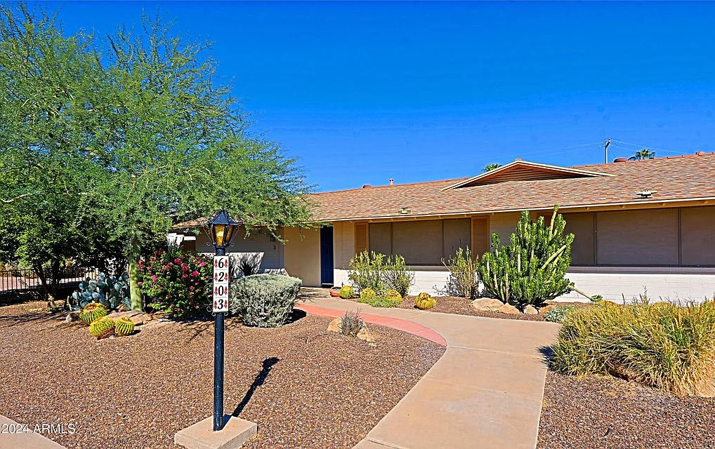 2 bed, 1400 sqft, $1,899 — Photo 4