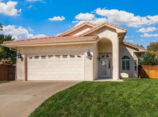 4819 Walnutcrest Ct, Pueblo, CO 81005