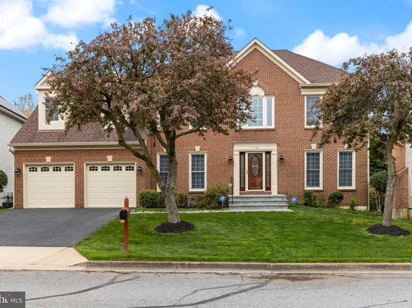 16 Leatherleaf Ct, Gaithersburg, MD 20878