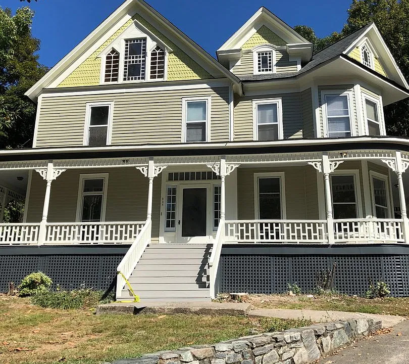 236 West End