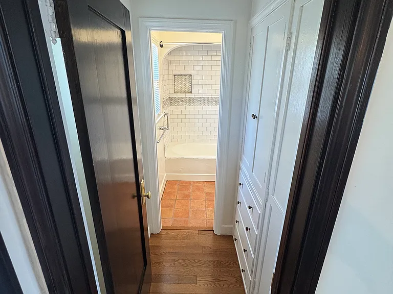 1117 Mira Mar Ave #1117 — Photo 9