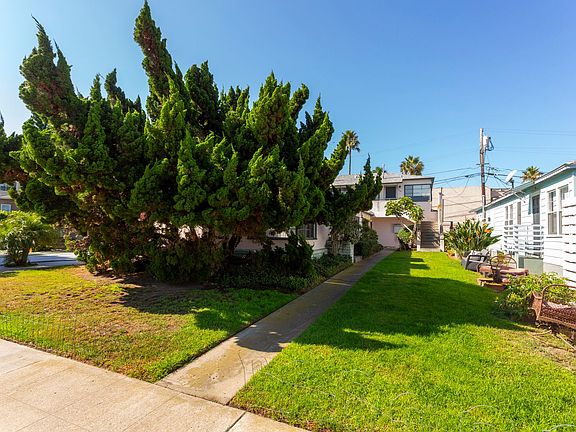 4th image of 3760 Promontory St #0