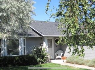 281 Autumn Ridge Dr, Talent, OR 97540