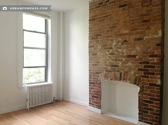 Rented by Compass | media 24