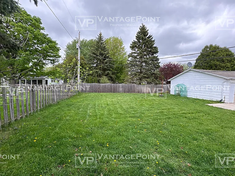 1523 Ridgeway Dr — Photo 15