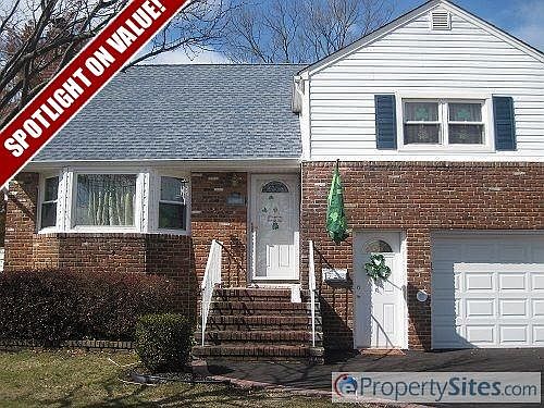 1st image of 250 Park Ln