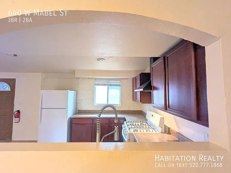 640 W Mabel St — Photo 4