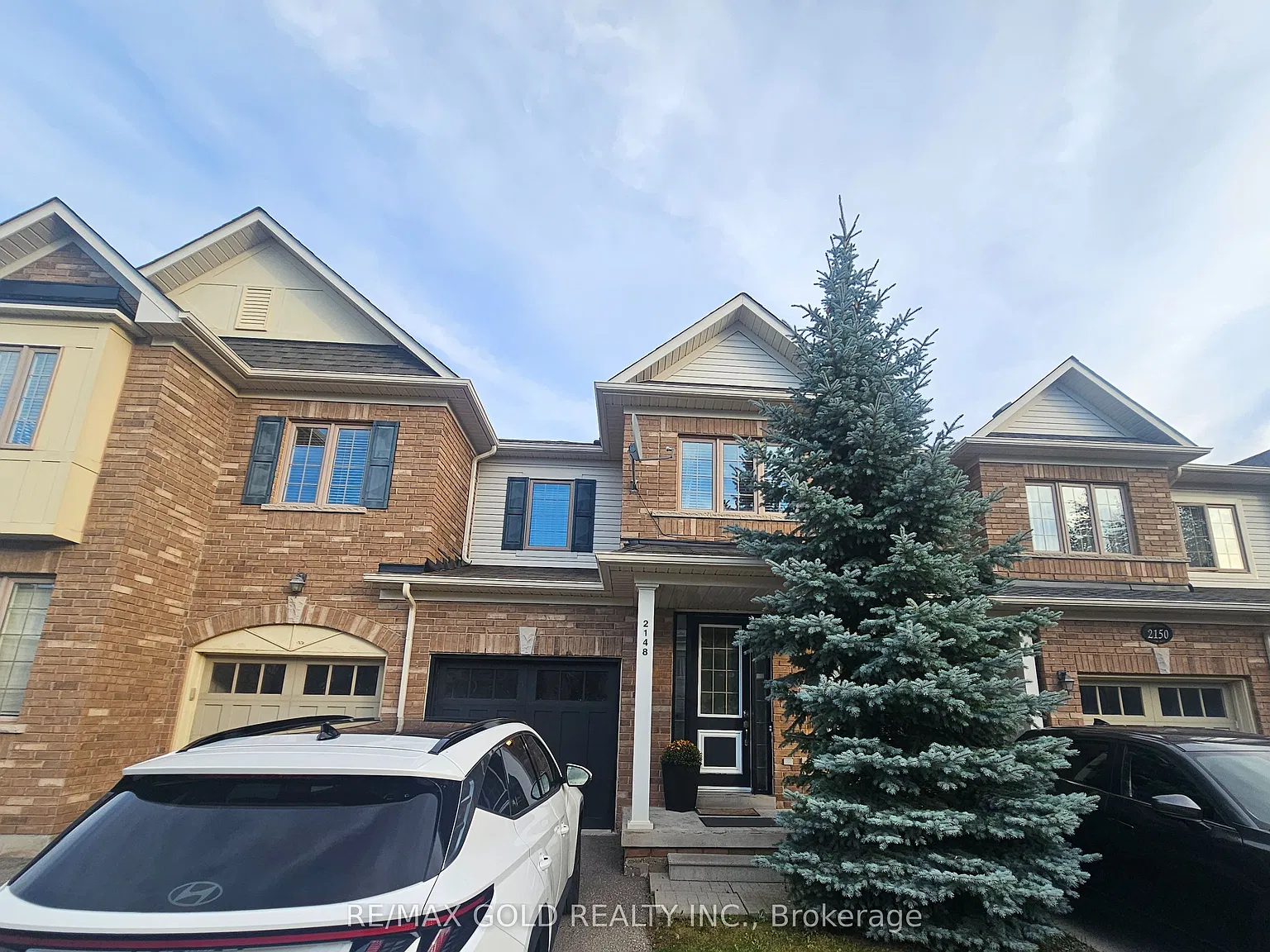 3 bed, $3,500 — Photo 2