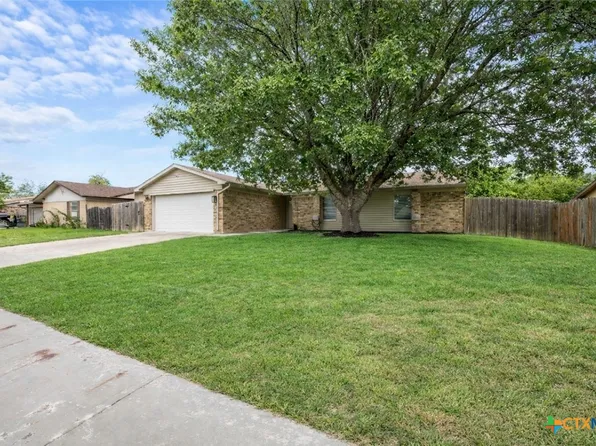 1704 Kenyon St, Killeen, TX 76543