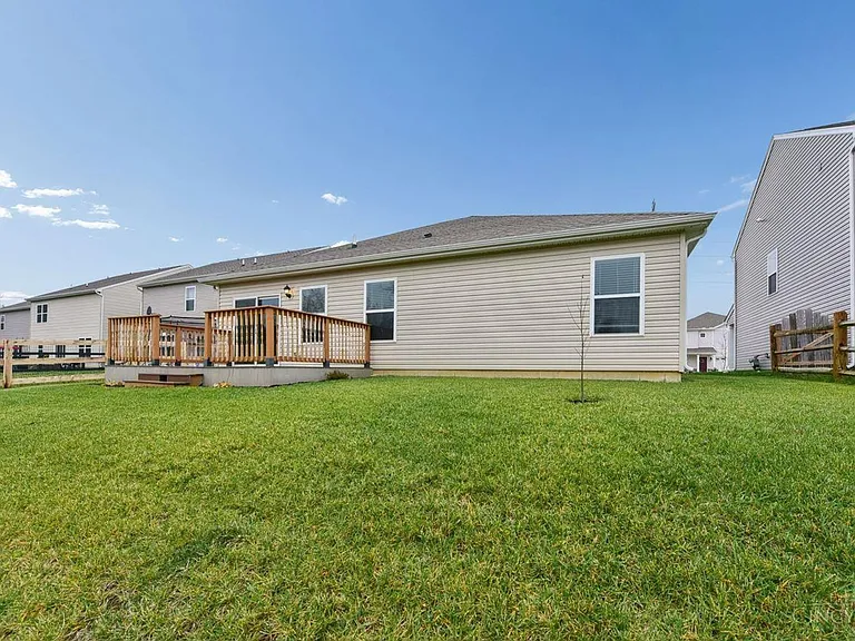 5001 Lakeview Dr — Photo 37