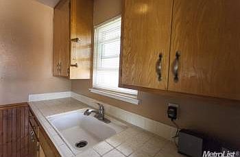 5th image of 9037 El Cajon Way APT 4