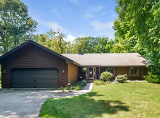 17825 148th Ave, Spring Lake, MI 49456