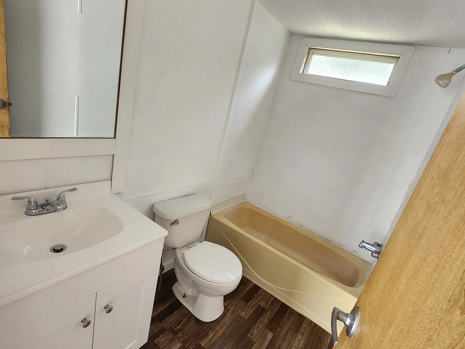 2 bed, $800 — Photo 3