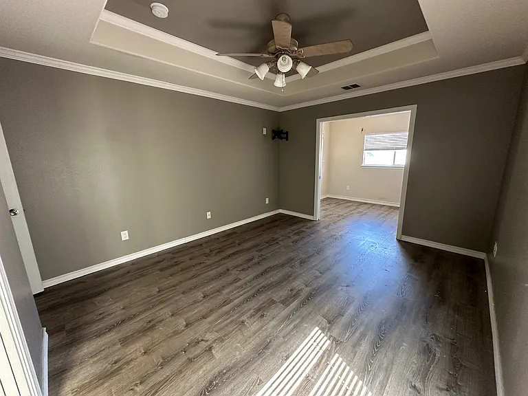 14922 Aquarius St — Photo 12