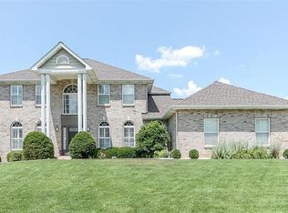 653 Clifden Dr, Weldon Spring, MO 63304