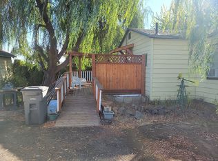 208 Sinclair St, Davenport, WA 99122