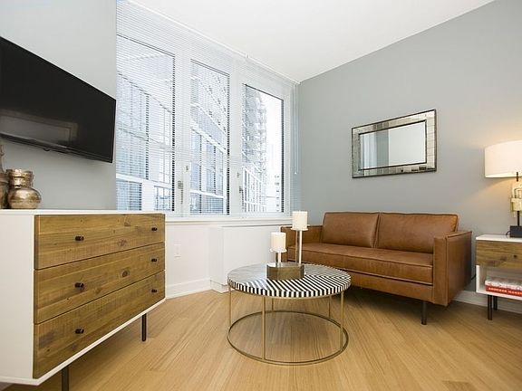 3rd image of 4325 Hunter St APT 2505W
