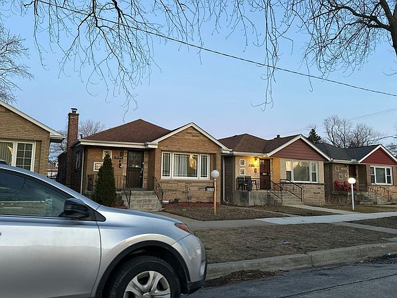 3rd image of 9039 S Phillips Ave