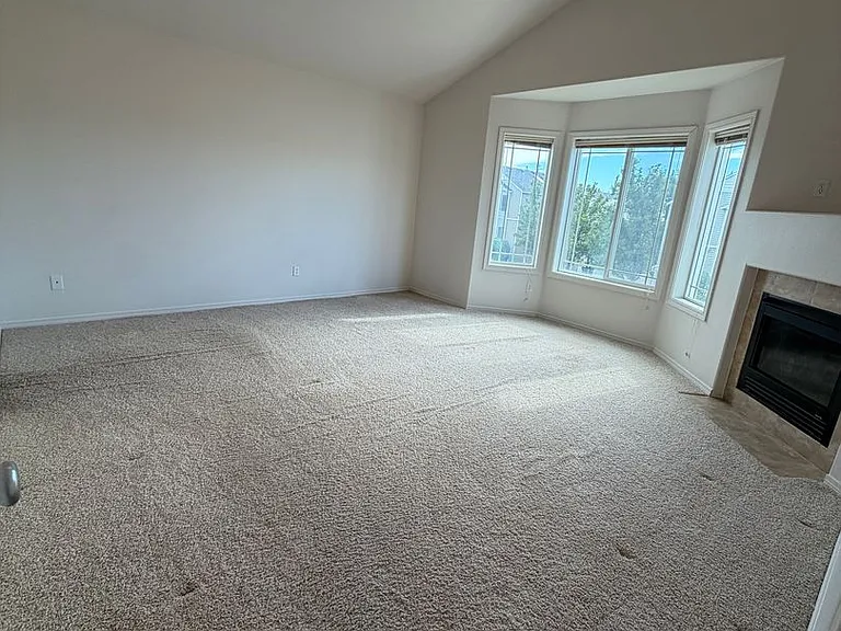 4802 Porlier Ln — Photo 6