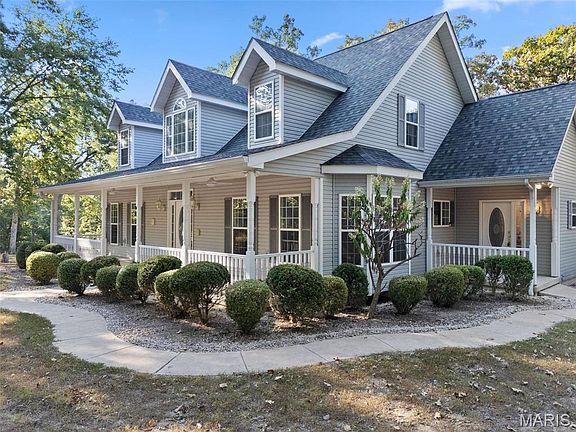 4th image of 100 Snow Hill Ln
