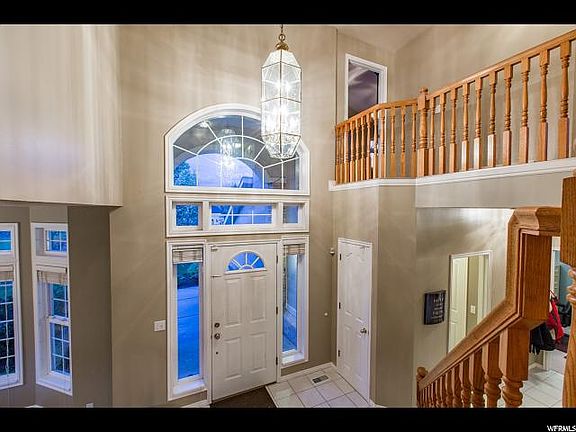 5th image of 9896 S Congressional Way
