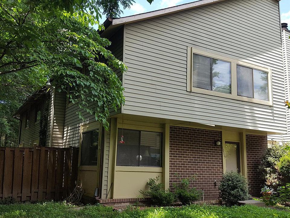 1st image of 10699 Spring Oak Ct