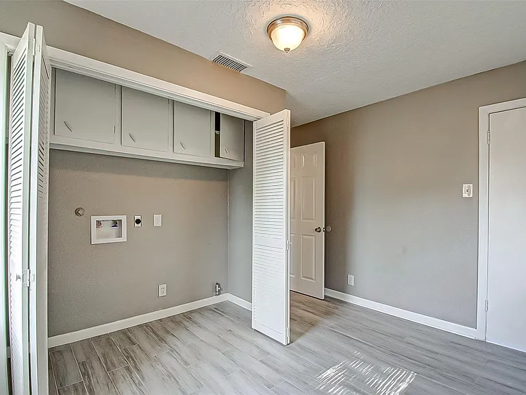 213 Newman Rd — Photo 14