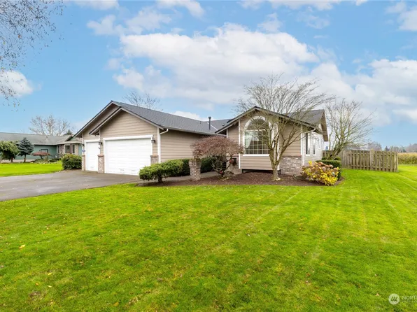 16886 Hall Place, Mount Vernon, WA 98273
