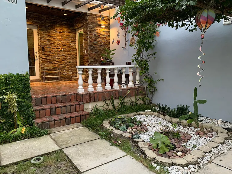3380 SW 7th St — Photo 6