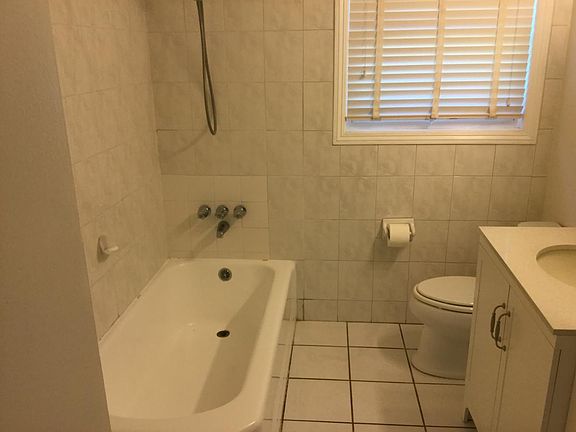 4th image of 5230 Beran St