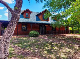 122 Riverside Dr E, Llano, TX 78643