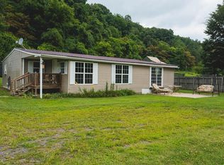 4543 Clarks Ferry Rd, Draper, VA 24324