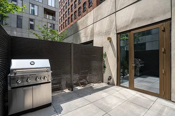 Rented by Triumph Property Group | media 18