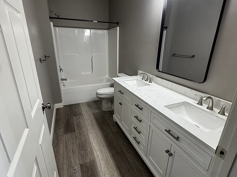 102 Muddy Springs Ln #200 — Photo 5